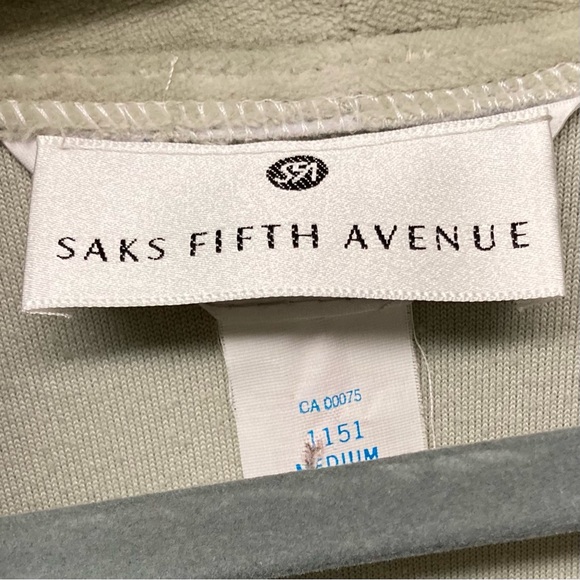 EUC vintage Diamond Tea for Saks Fifth Avenue velour robe. Seagrass. Size Medium - Picture 7 of 9